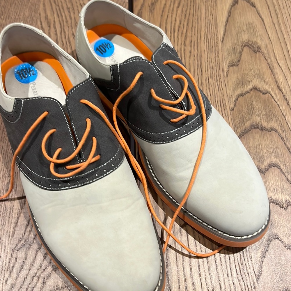 Perry Ellis bass loafers vegan